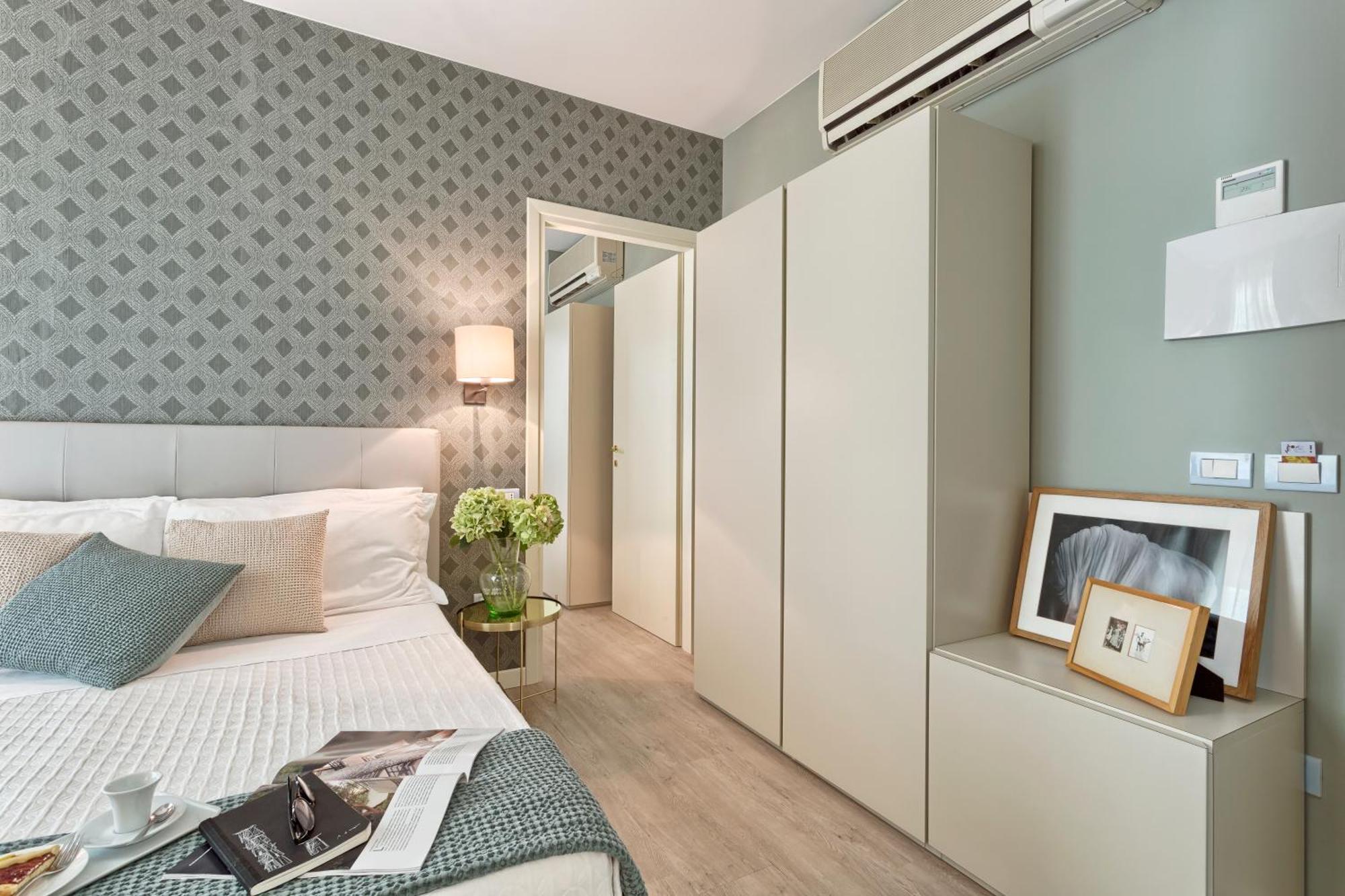 Hotel Lady Mary Милано Мартима Екстериор снимка