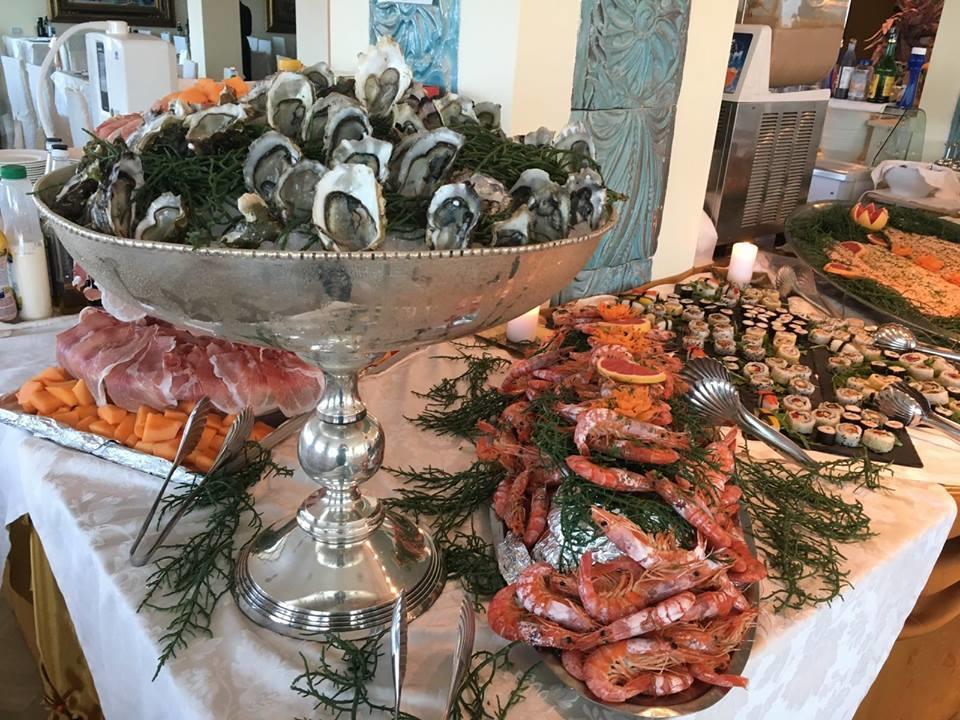 Hotel Lady Mary Милано Мартима Екстериор снимка